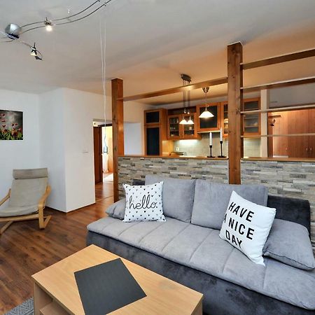 Apartman Zara Вельки-Славков Екстер'єр фото