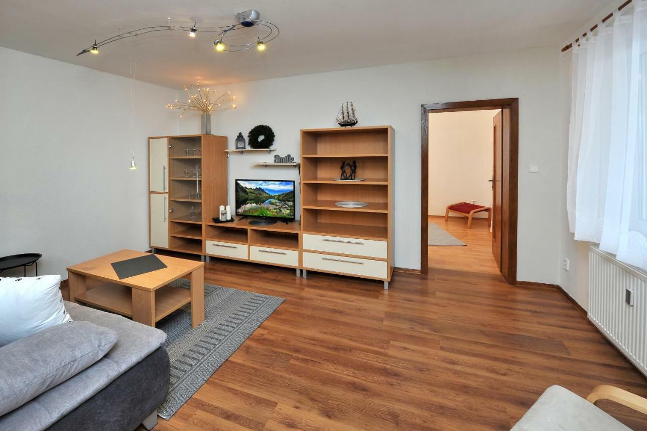 Apartman Zara Вельки-Славков Екстер'єр фото